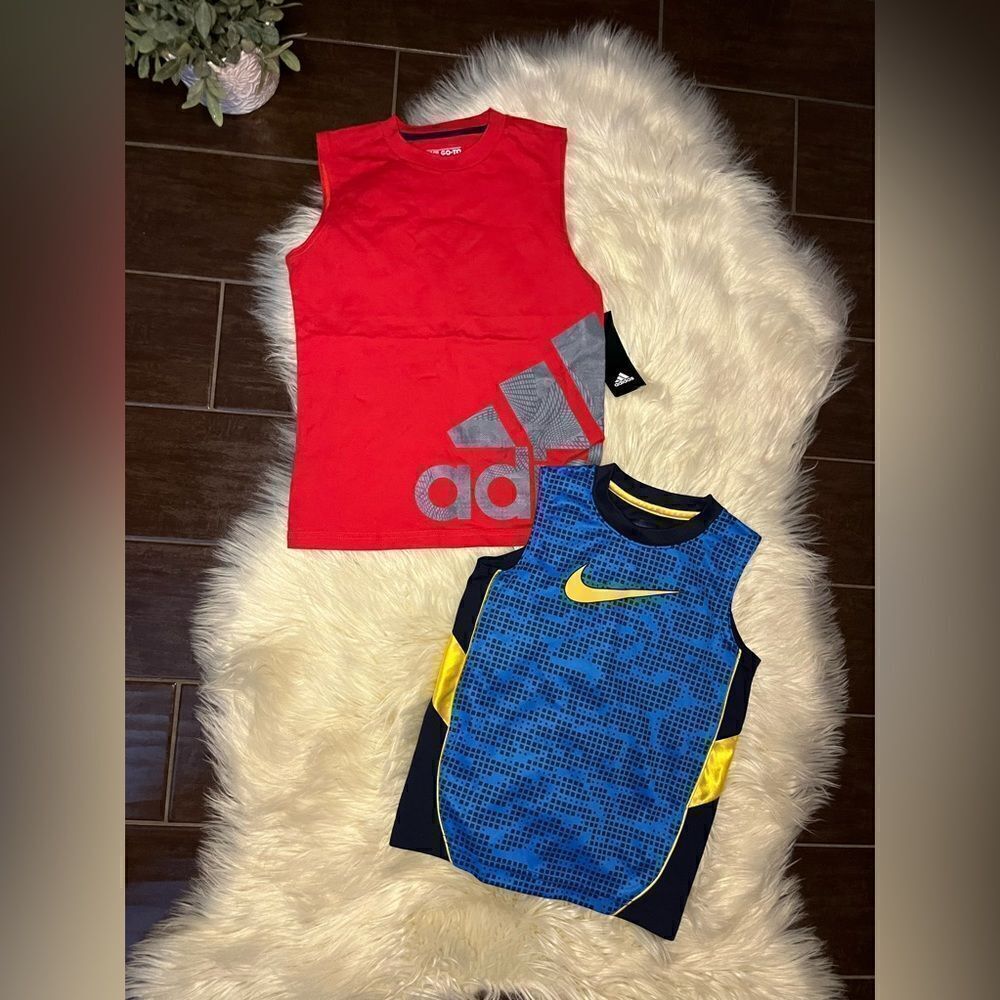 Adidas/nike sleeveless top sz 6